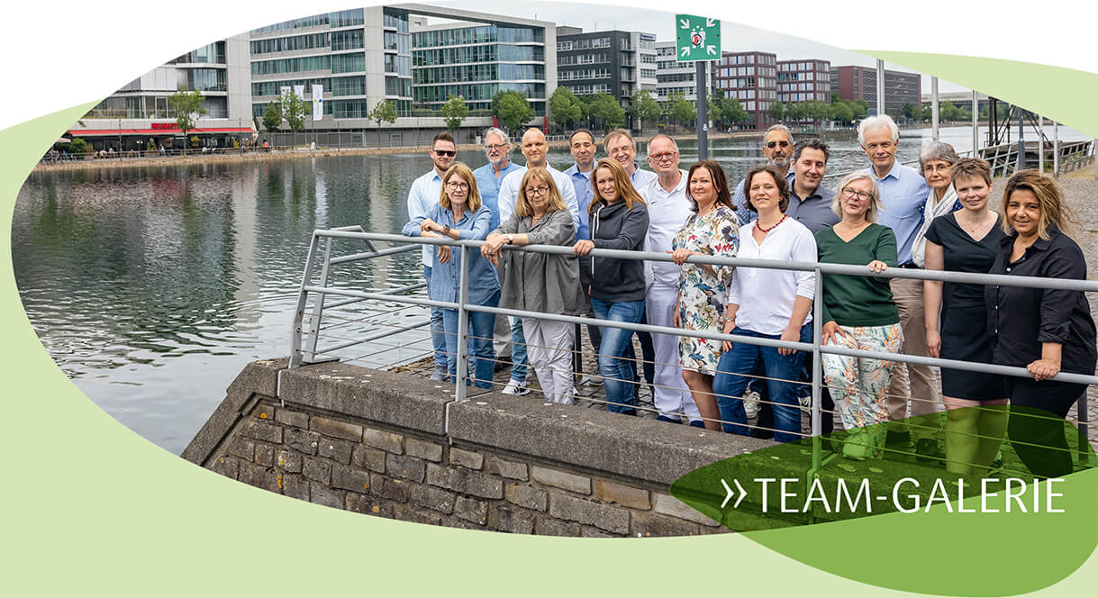 zur Teamfoto-Galerie zur Teamfoto-Galerie